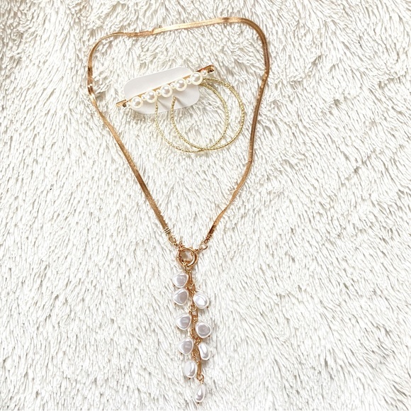 Jewelry - Gold Jewelry Set $5 for all